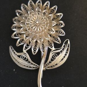 Sterling 925 Silver Filigree Flower Brooch - Intricate Floral Pin